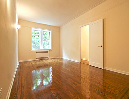 Apartment 118th Street  Queens, NY 11415, MLS-RD963-3